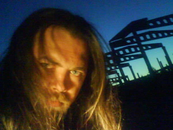 Александр Кравел