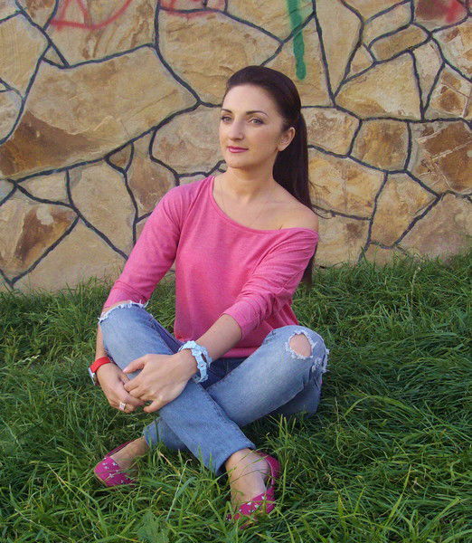 Таша Симоновская