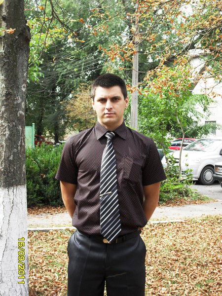 Виталий Владе