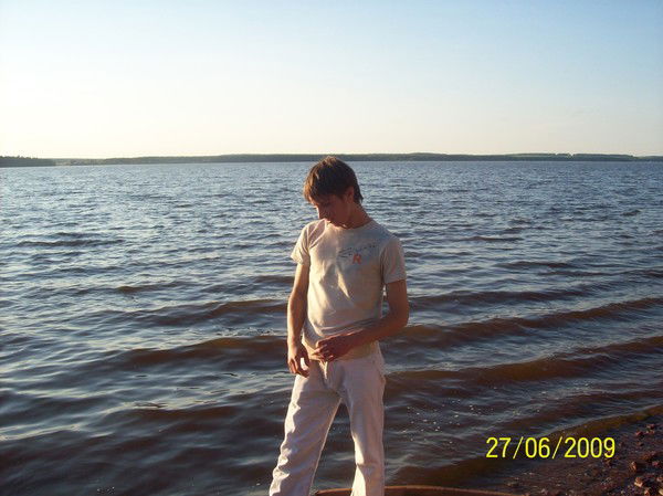 Антон Огнёв