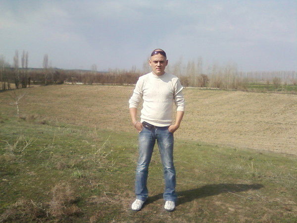 Евгений Комиссаров