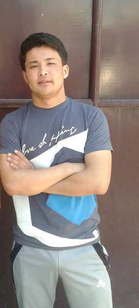 Бекназар Алмаз Уулу