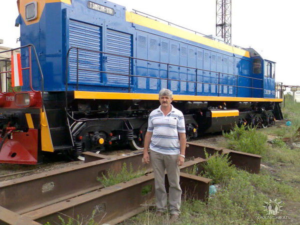 Анатолий Платон