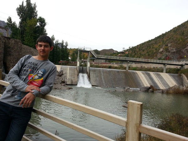 Саша ............