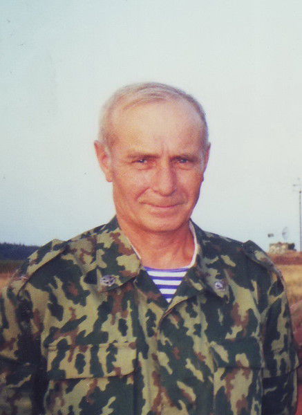 Алексей Вахуров