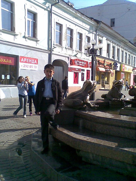 Мансур Хусанов