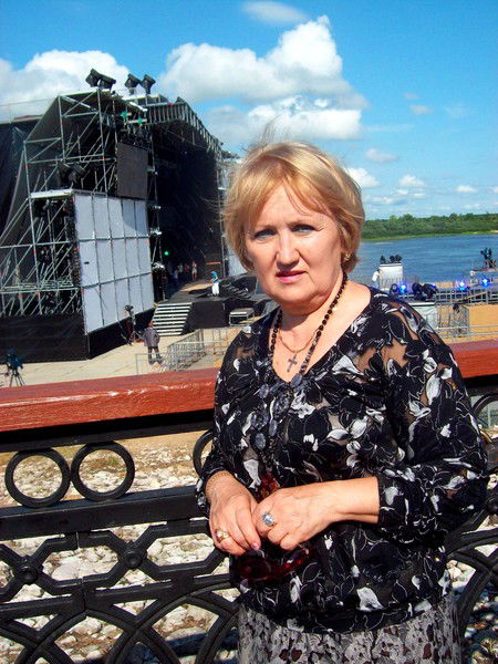 Людмила Быкова-Домбровская