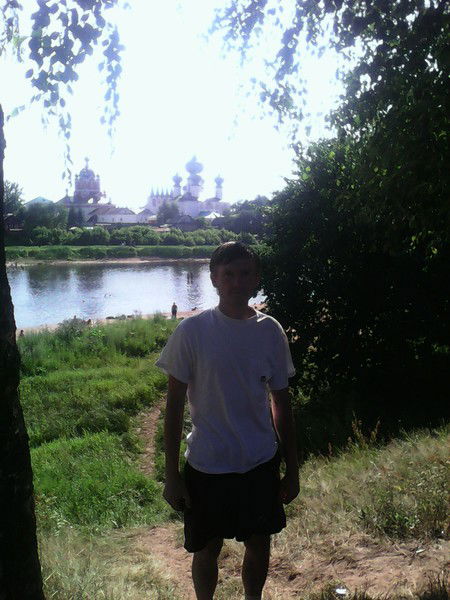 Антон Спиридонов