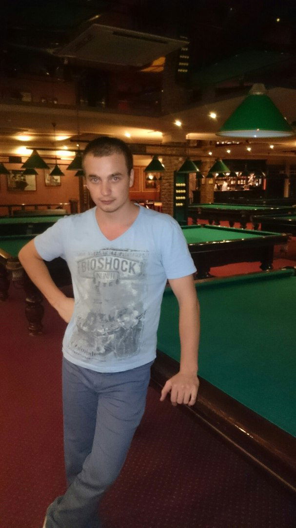 Антон Роганов