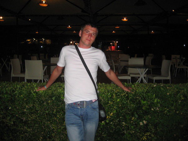 Евгений Булат