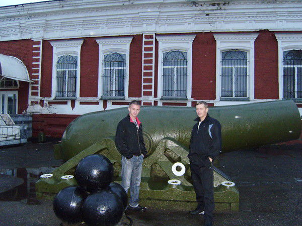 Роман Мануковский