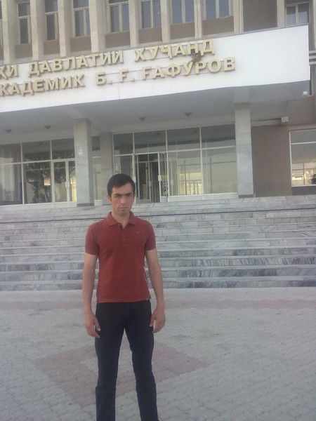 Субхон Дустов