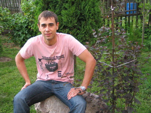 Максим Батарейкин