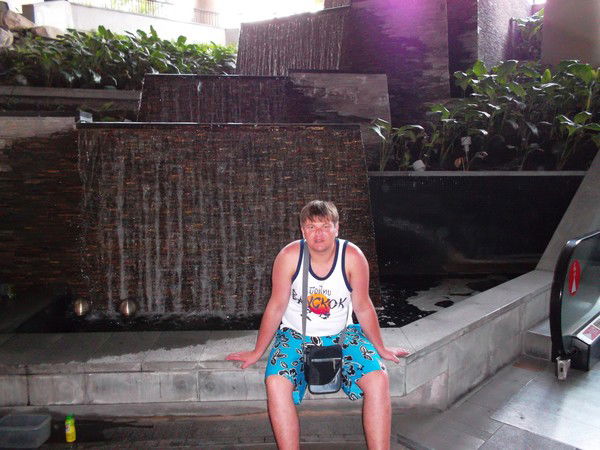 Денис Бондарев