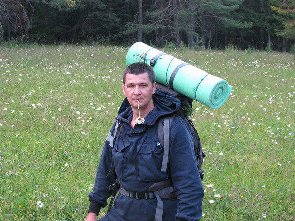 Аркадий Петров