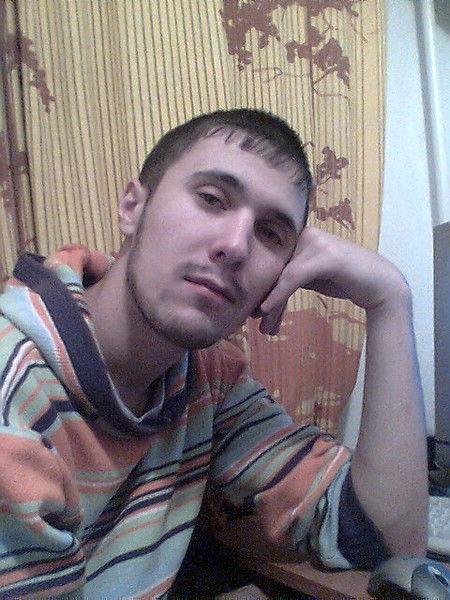 Анатолий Исакин