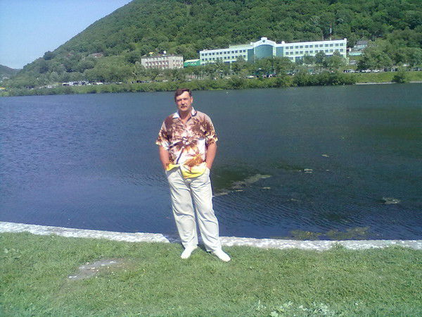 Евгений Бортник