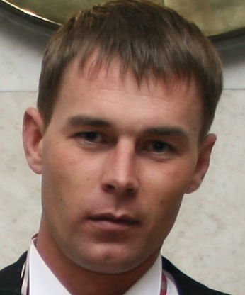 Денис Манушкин