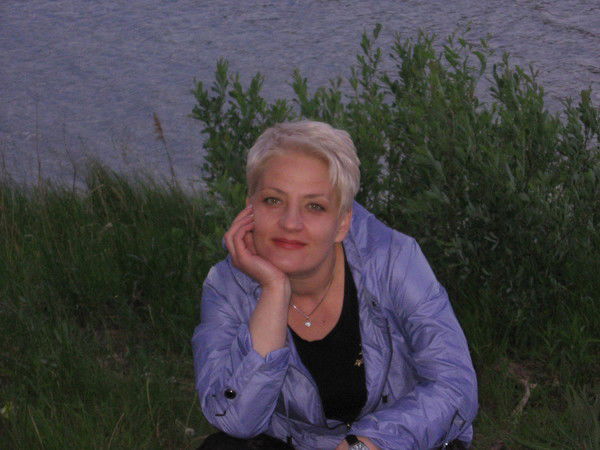 Елена Назарова