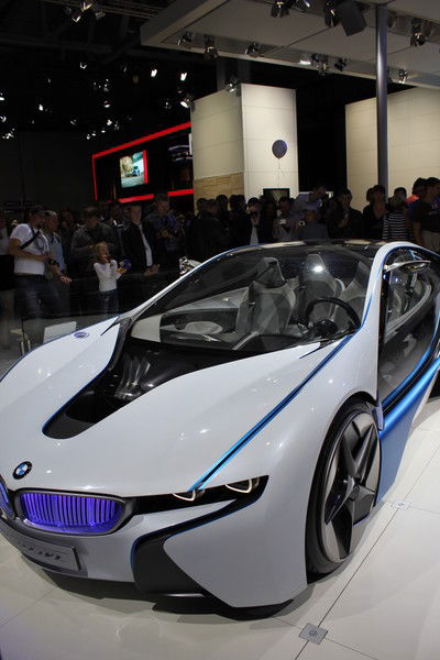 Александр Емельянов