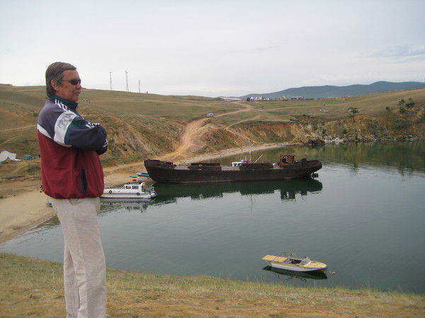 Олег Пономарев