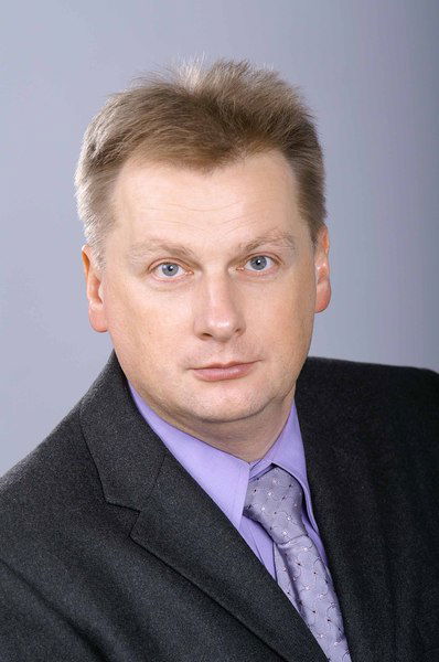 Владимир Момот