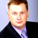 Владимир Момот