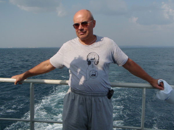 Андрей Никифоров