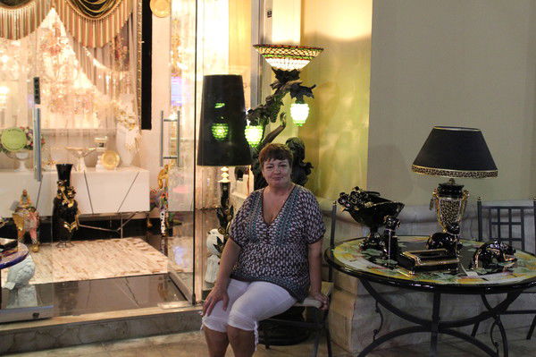 Лена Фролова