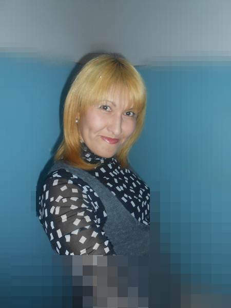 Гуля Халелова