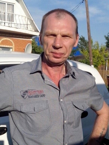 Андрей Степанов