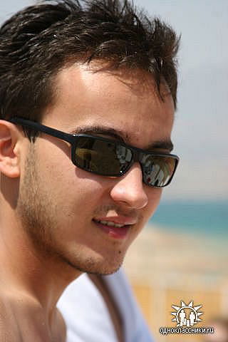 Анвар Азамов