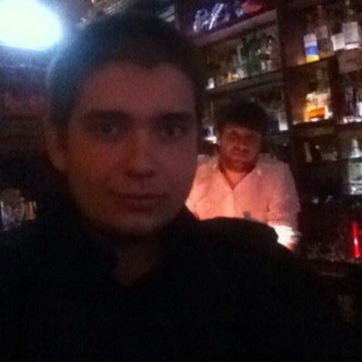 Денис Серов