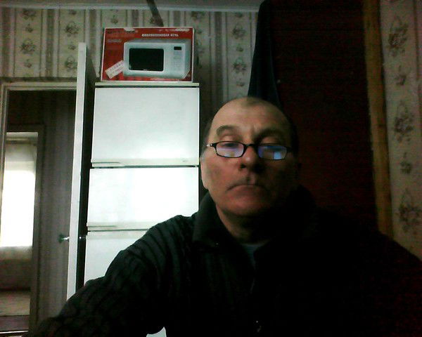 Владимир Извеков