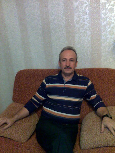 Леонид Мансуров