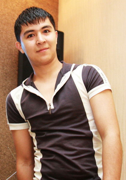 Александр Хан