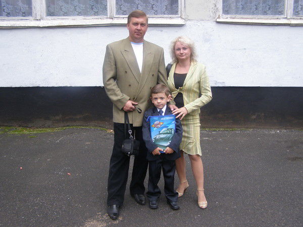 Виктор Мельник