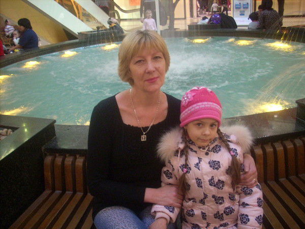 Елена Добровольская