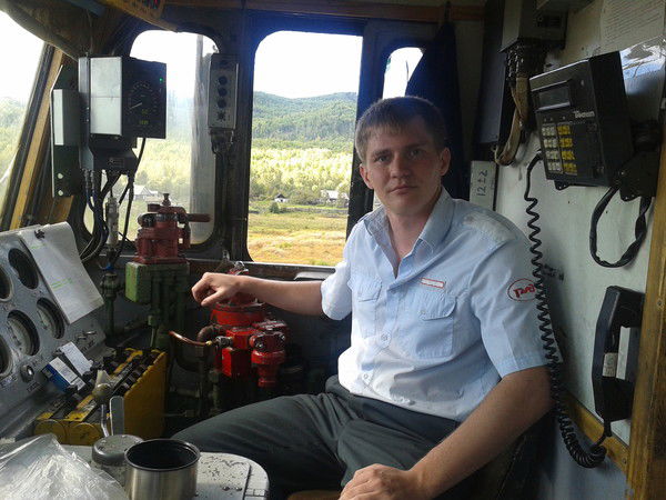 Николай Санников