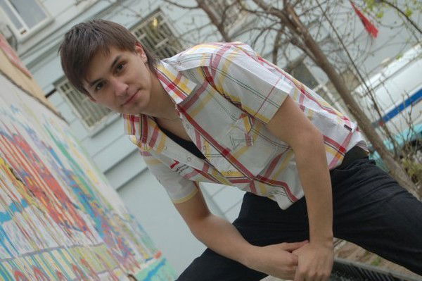 Руслан Озеров