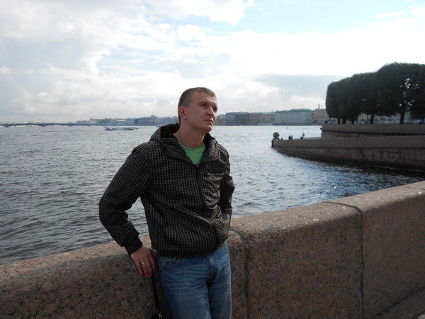 Александр Соколоv