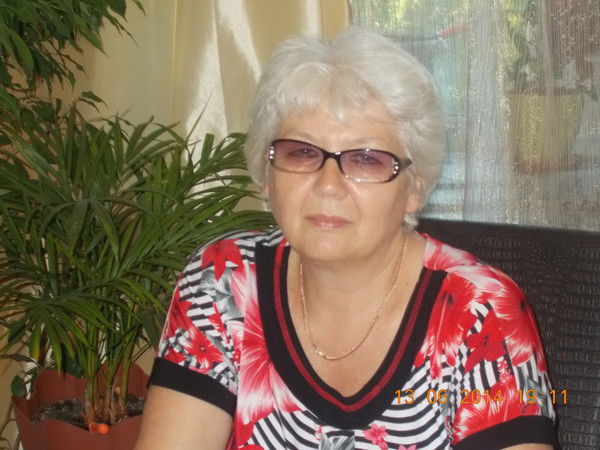 Лариса Васеченкова