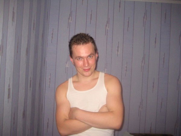 Леонид Ушаков