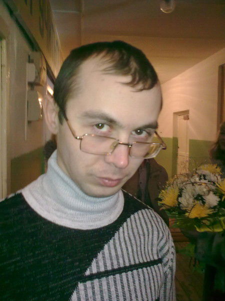 Роман Фальков