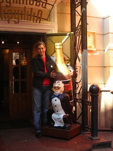 Дмитрий Ошанин