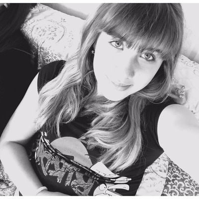 Анжелика Айвазиди