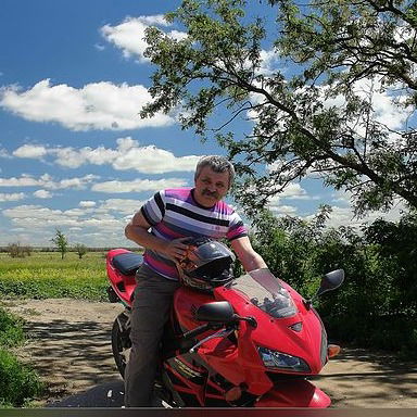 Михаил Колотухин