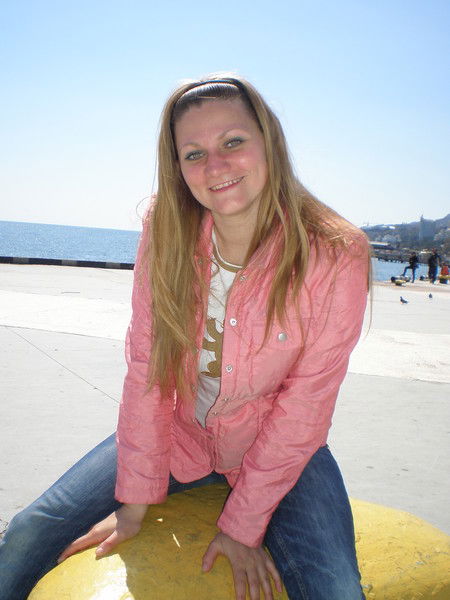 Юлия Петрова