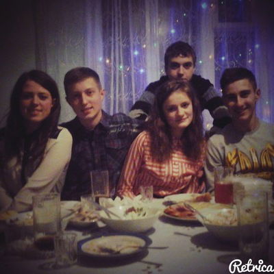 Роман Кость