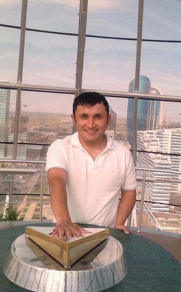 Асхат Аринов